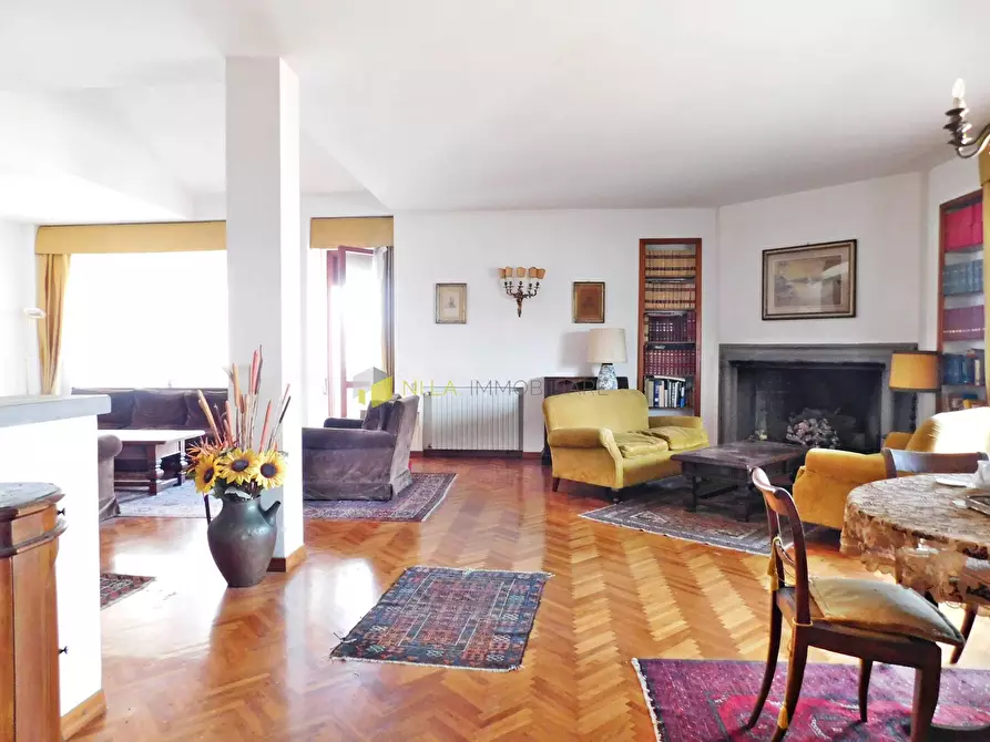 Immagine 3 di Mansarda in vendita  a Pisa