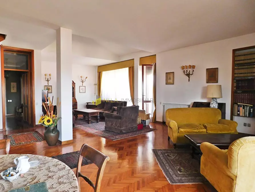 Immagine 4 di Mansarda in vendita  a Pisa