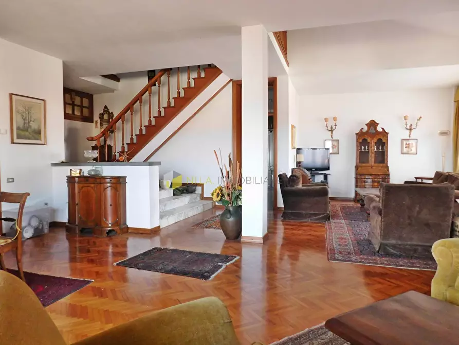 Immagine 8 di Mansarda in vendita  a Pisa