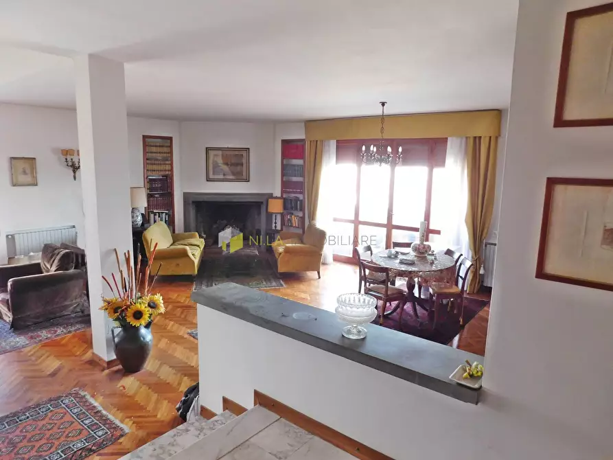 Immagine 12 di Mansarda in vendita  a Pisa