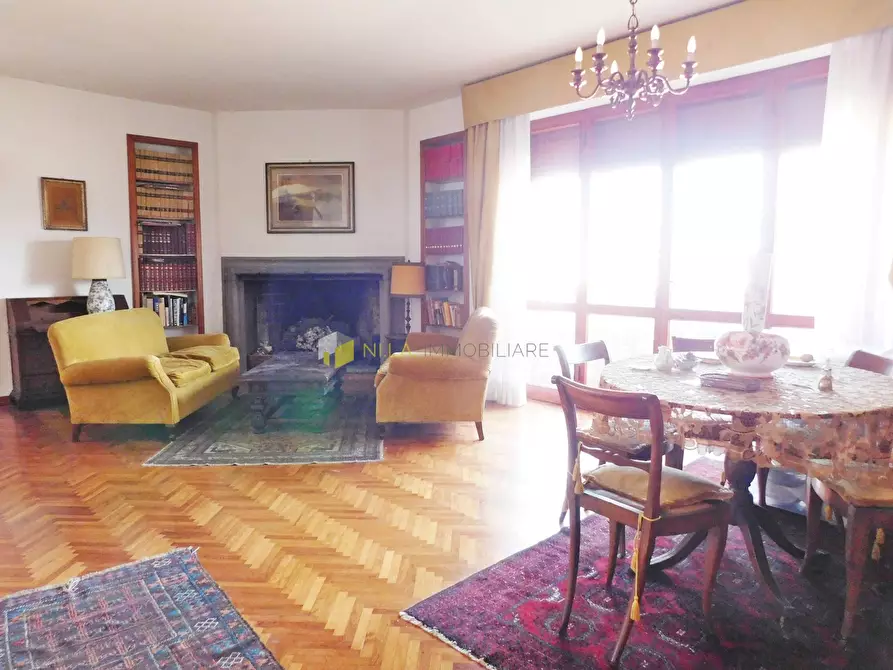 Immagine 14 di Mansarda in vendita  a Pisa