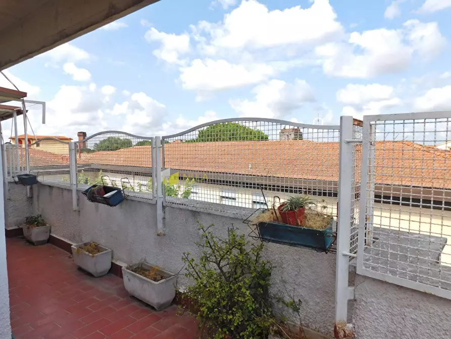 Immagine 24 di Mansarda in vendita  a Pisa