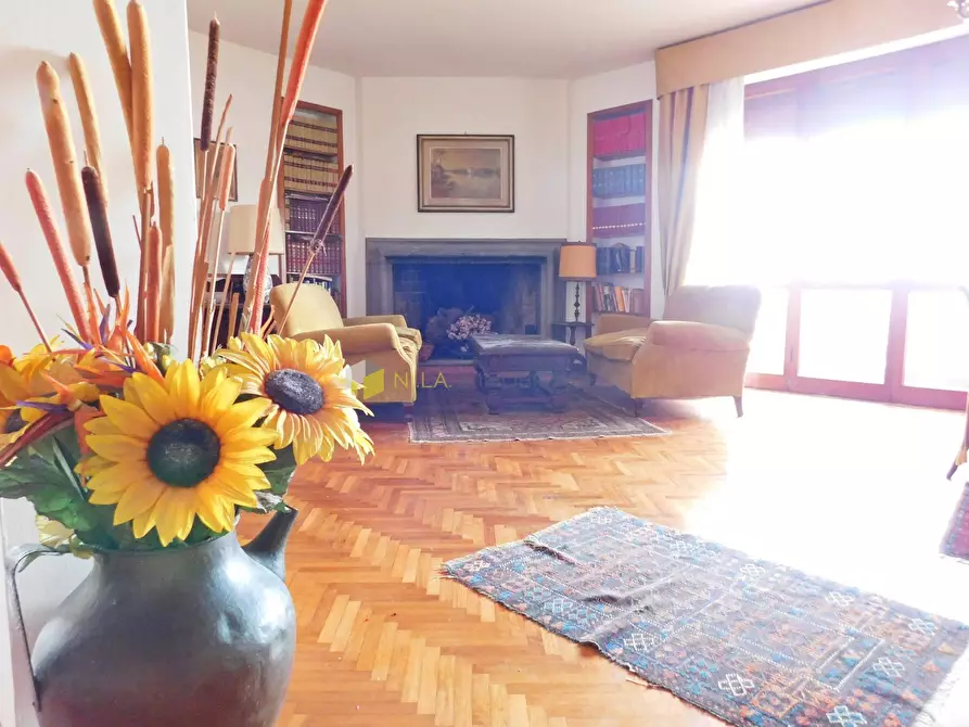 Immagine 28 di Mansarda in vendita  a Pisa