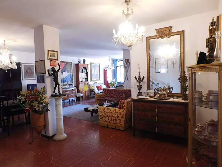 Immagine 4 di Mansarda in vendita  a Pisa