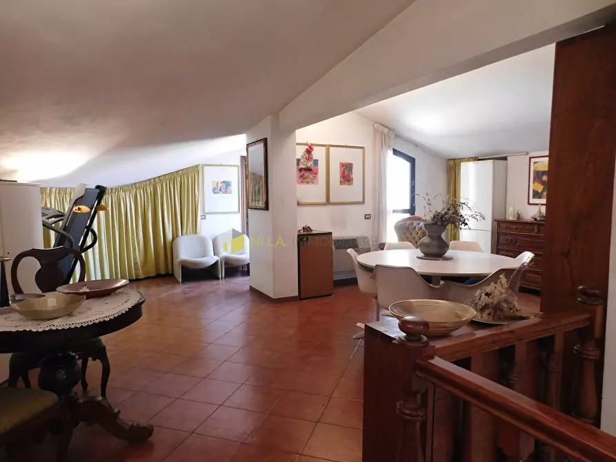 Immagine 32 di Mansarda in vendita  a Pisa