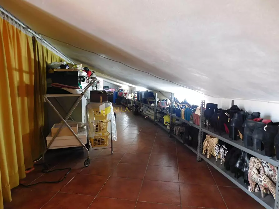 Immagine 35 di Mansarda in vendita  a Pisa