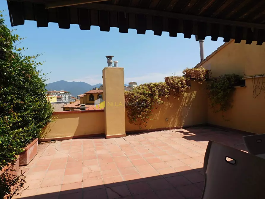 Immagine 45 di Mansarda in vendita  a Pisa