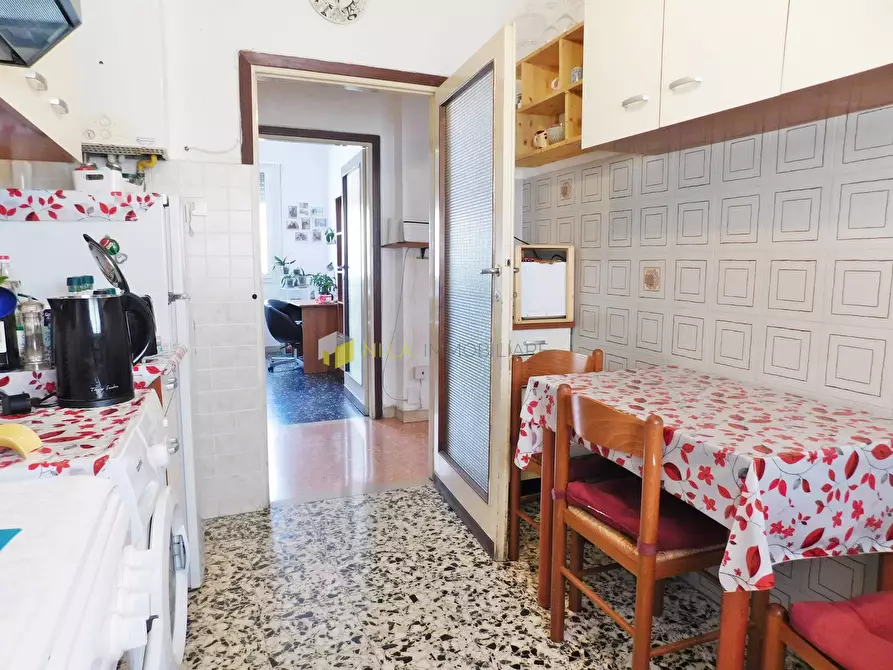 Immagine 25 di Appartamento in vendita  a Pisa