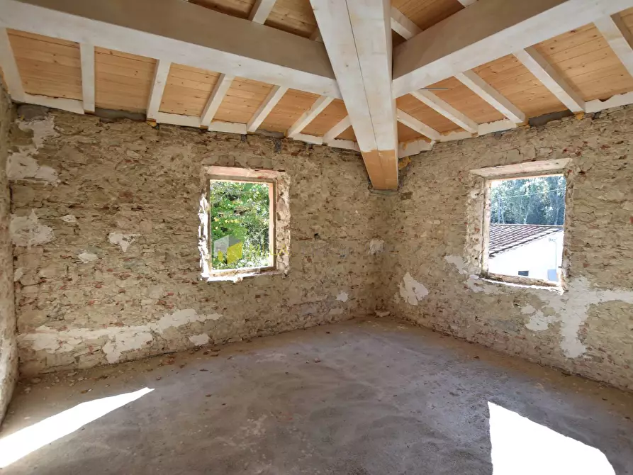 Immagine 14 di Appartamento in vendita  a Pisa