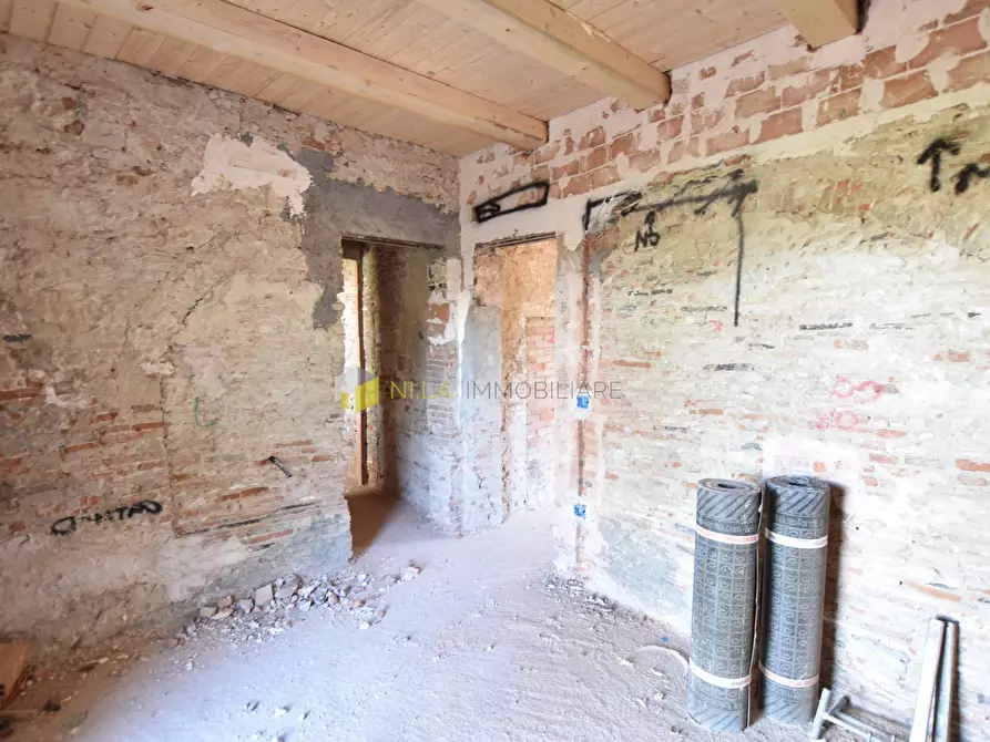 Immagine 20 di Appartamento in vendita  a Pisa