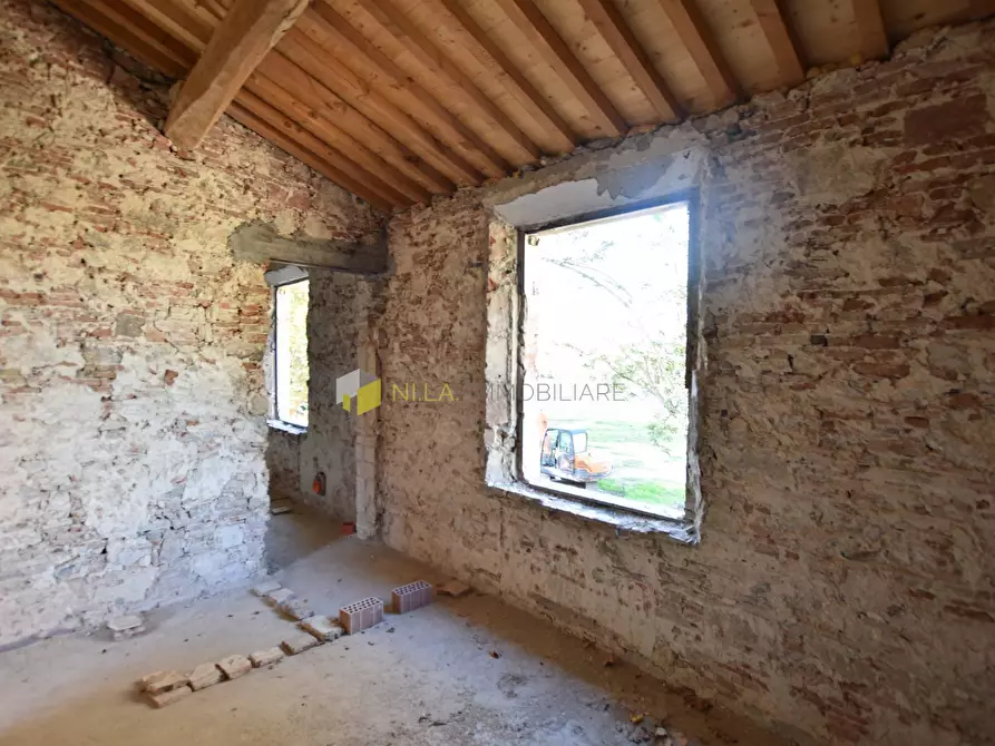 Immagine 23 di Appartamento in vendita  a Pisa