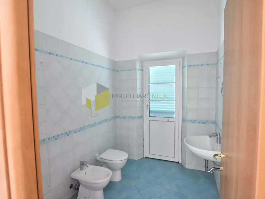 Immagine 11 di Villa in vendita  a San Giuliano Terme