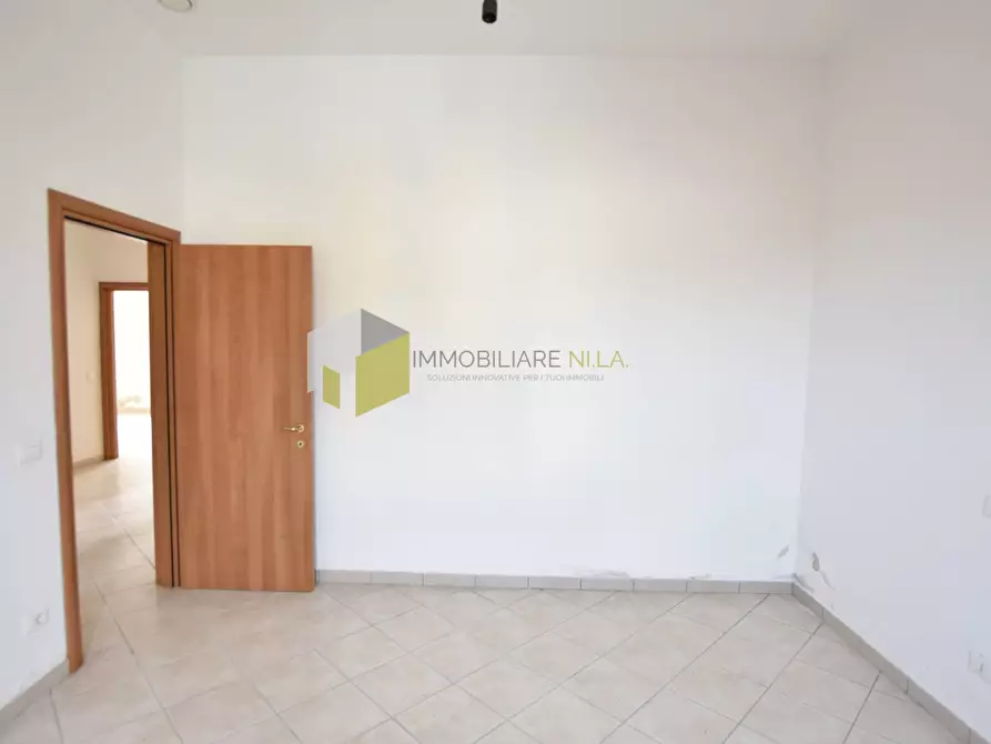 Immagine 14 di Villa in vendita  a San Giuliano Terme