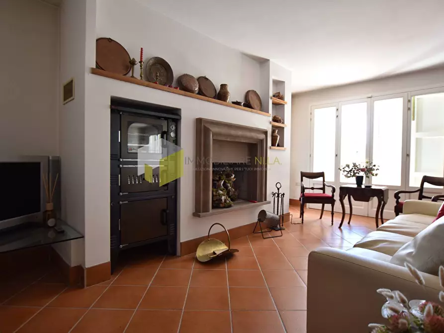 Immagine 25 di Villa in vendita  a Calcinaia