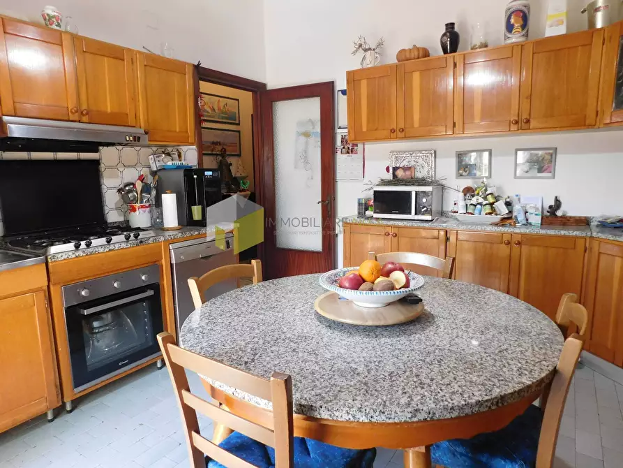 Immagine 8 di Appartamento in vendita  a San Giuliano Terme