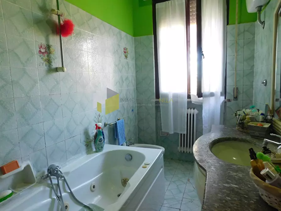 Immagine 16 di Appartamento in vendita  a San Giuliano Terme