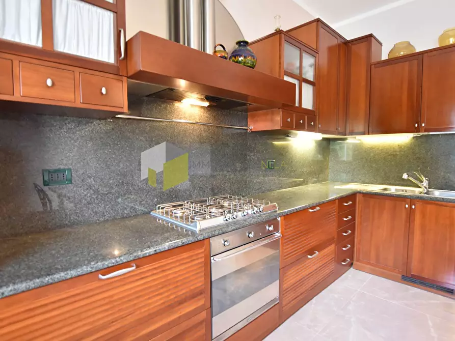 Immagine 26 di Casa indipendente in vendita  a Pisa