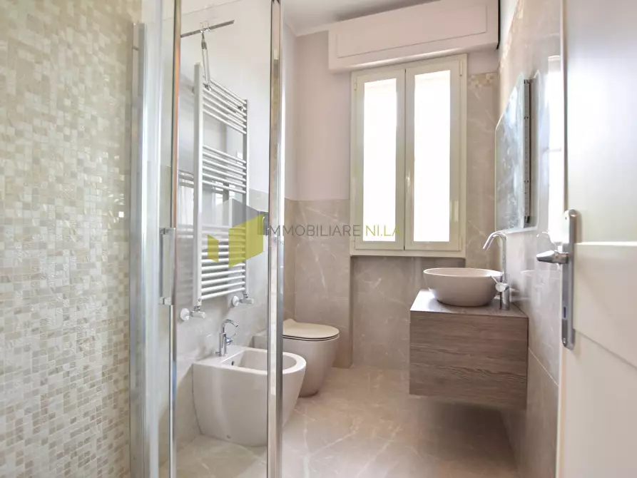 Immagine 39 di Casa indipendente in vendita  a Pisa