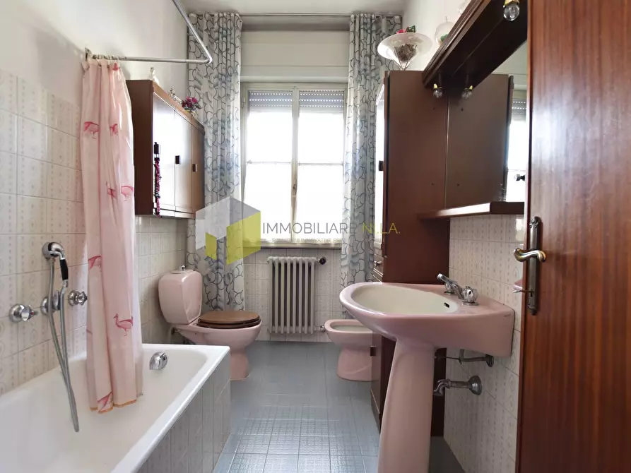 Immagine 47 di Casa indipendente in vendita  a Pisa