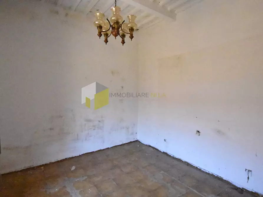 Immagine 12 di Appartamento in vendita  a Pisa