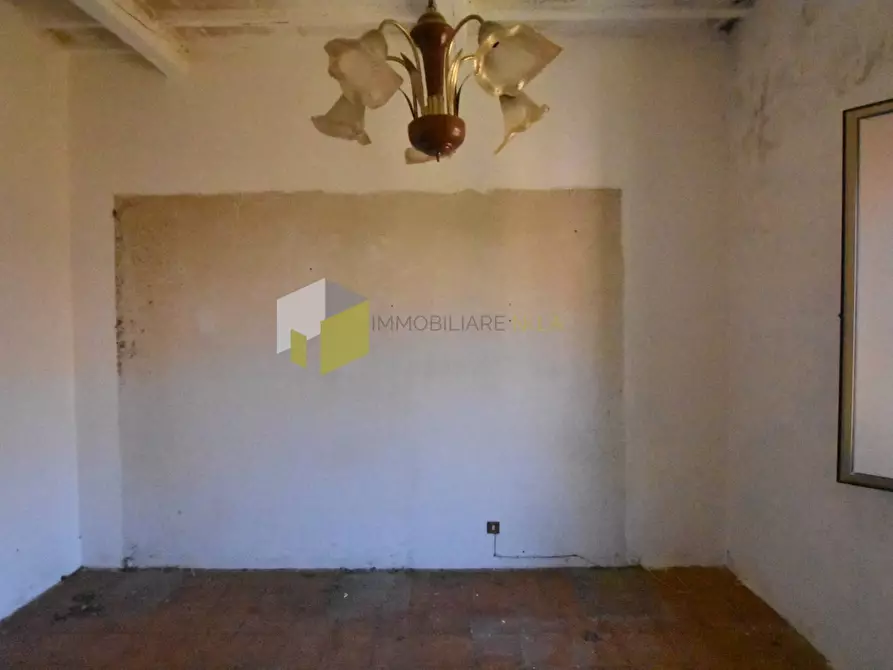 Immagine 16 di Appartamento in vendita  a Pisa