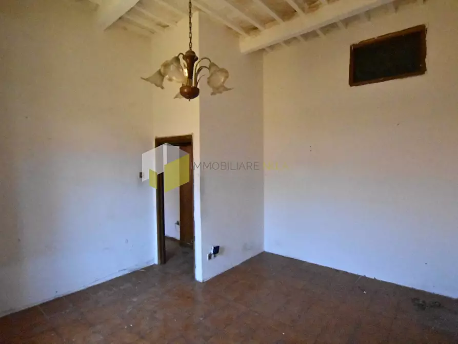 Immagine 19 di Appartamento in vendita  a Pisa