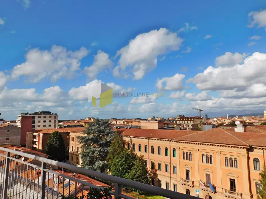 Immagine 17 di Mansarda in vendita  a Pisa