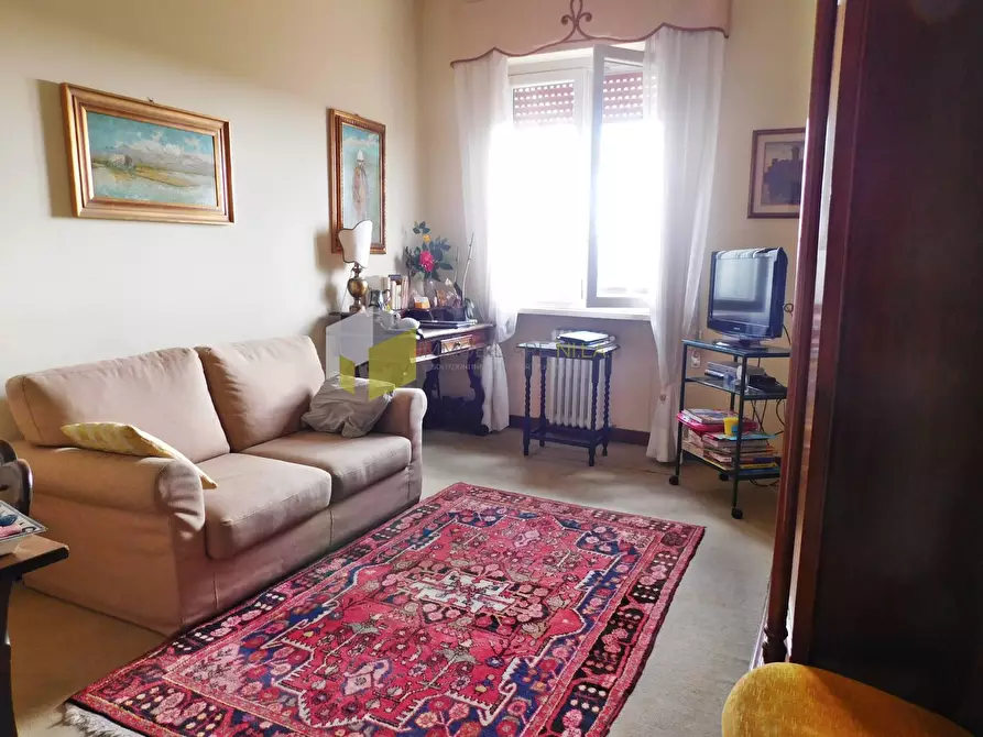 Immagine 19 di Mansarda in vendita  a Pisa