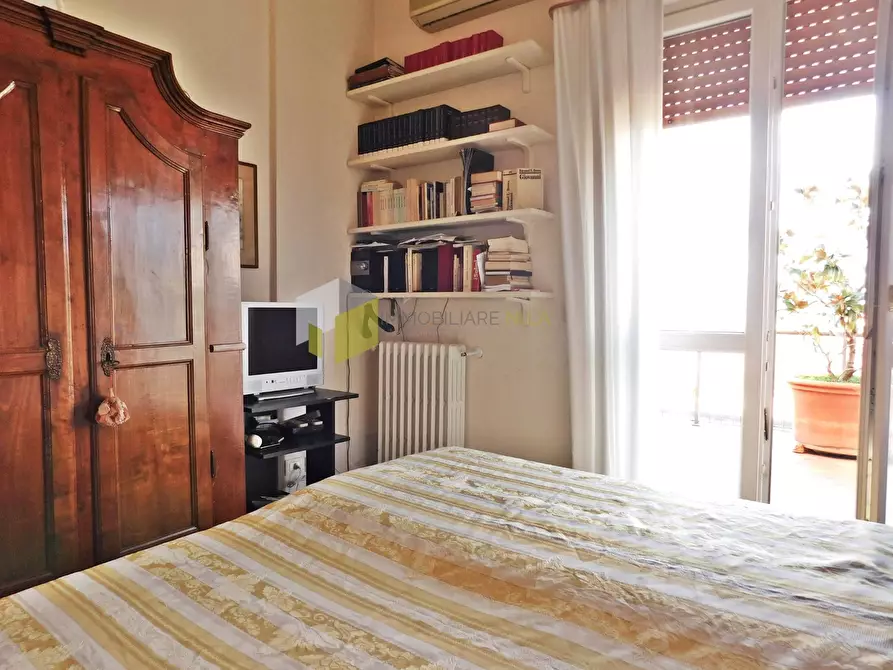 Immagine 29 di Mansarda in vendita  a Pisa