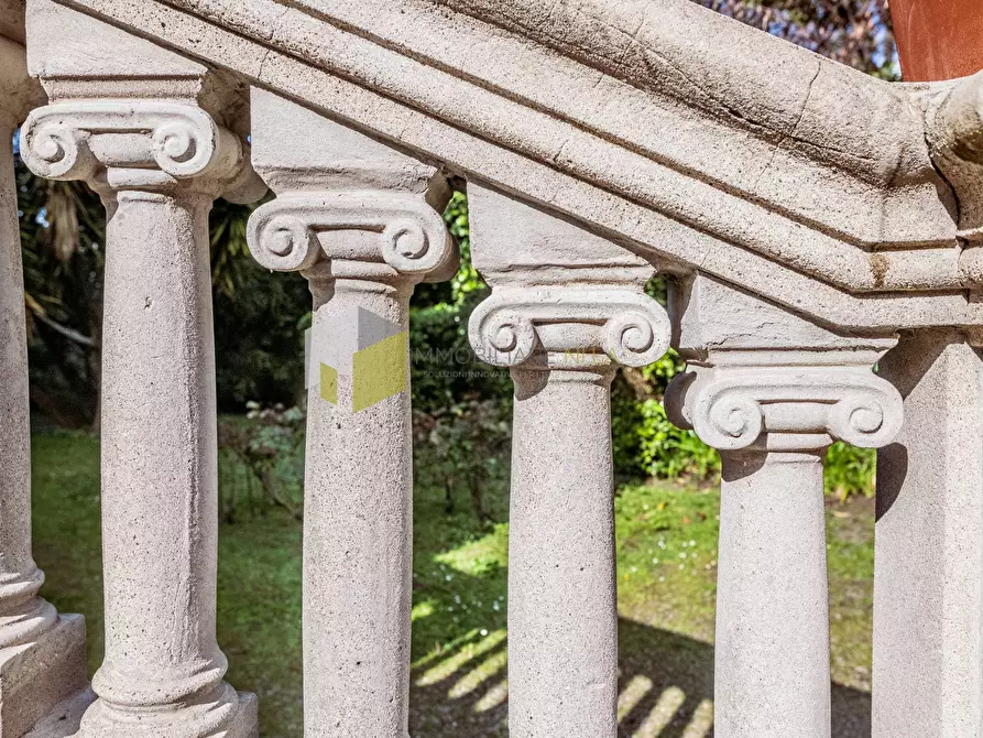 Immagine 21 di Villa in vendita  a Pisa