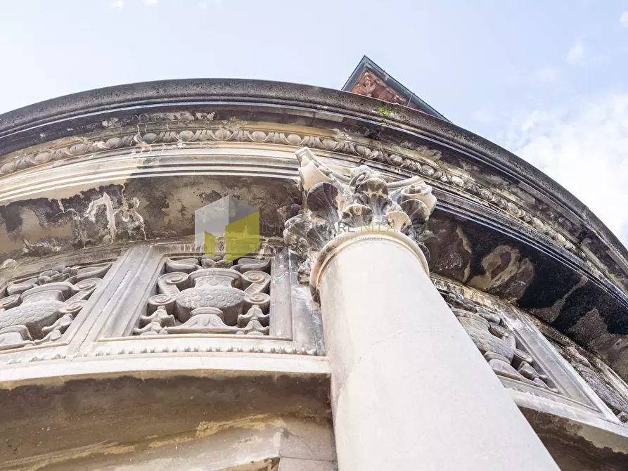 Immagine 22 di Villa in vendita  a Pisa