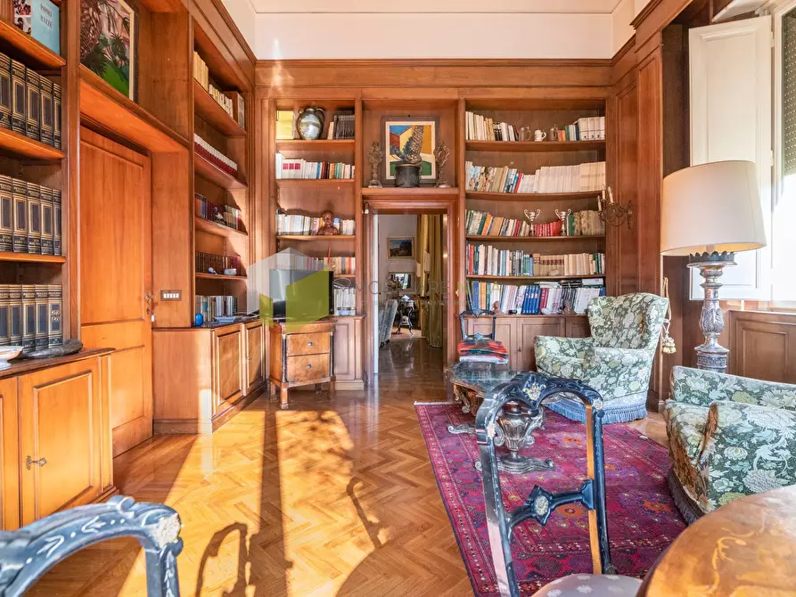 Immagine 29 di Villa in vendita  a Pisa