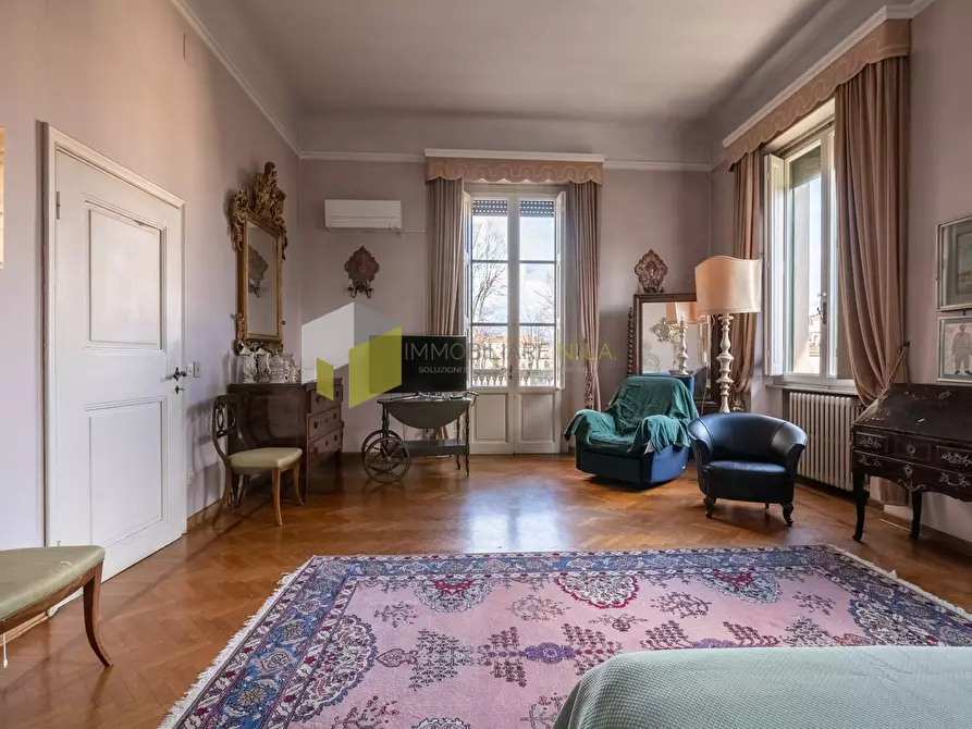 Immagine 35 di Villa in vendita  a Pisa