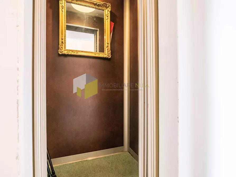 Immagine 37 di Villa in vendita  a Pisa