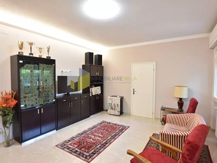 Immagine 11 di Casa indipendente in vendita  a Pisa