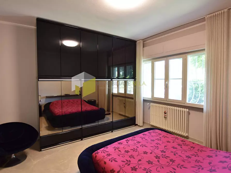 Immagine 30 di Casa indipendente in vendita  a Pisa