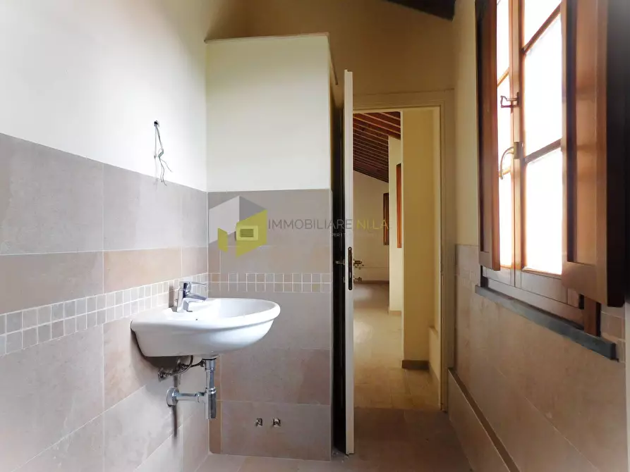 Immagine 11 di Appartamento in vendita  a San Giuliano Terme