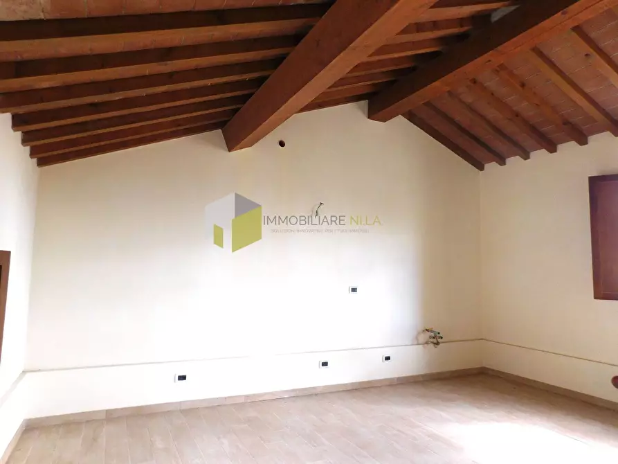 Immagine 21 di Appartamento in vendita  a San Giuliano Terme