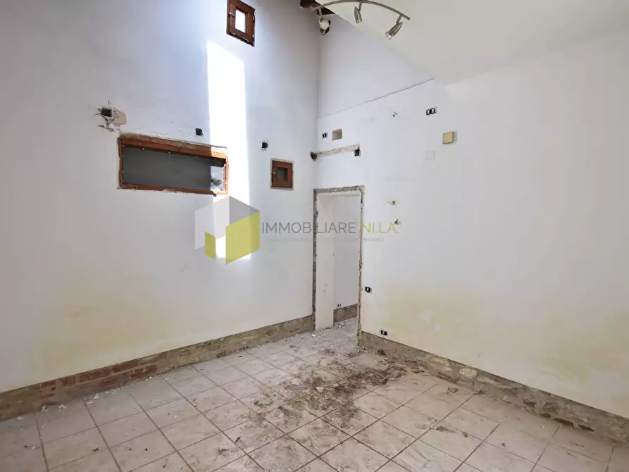 Immagine 8 di Casa indipendente in vendita  a Pisa