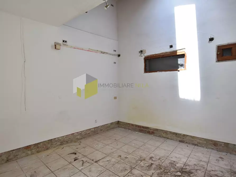 Immagine 10 di Casa indipendente in vendita  a Pisa