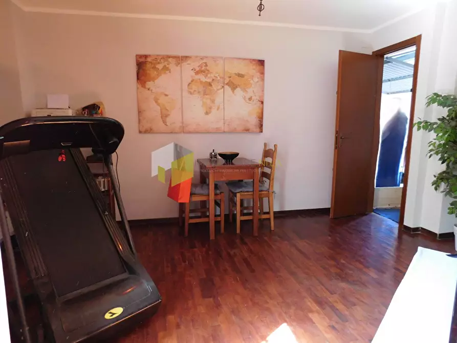 Immagine 20 di Appartamento in vendita  a Cascina