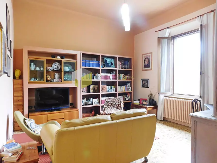 Immagine 6 di Appartamento in vendita  a Pisa