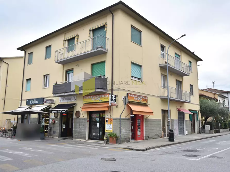 Immagine 7 di Locale commerciale in vendita  a Pisa