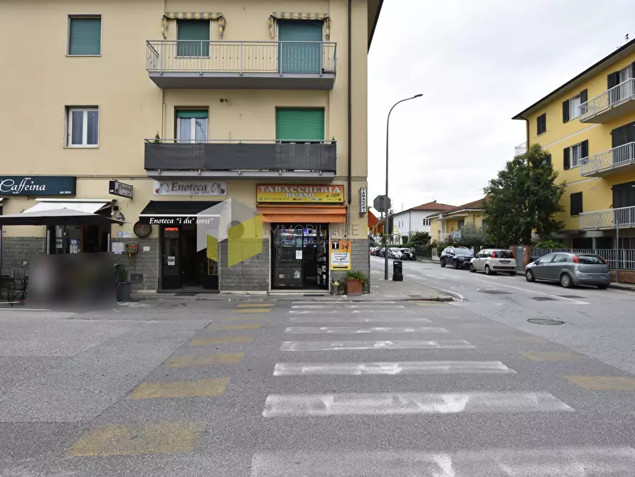 Immagine 20 di Locale commerciale in vendita  a Pisa