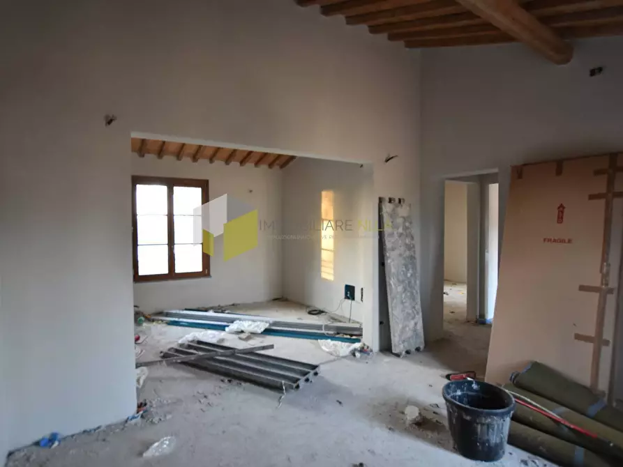 Immagine 2 di Appartamento in vendita  a Pisa