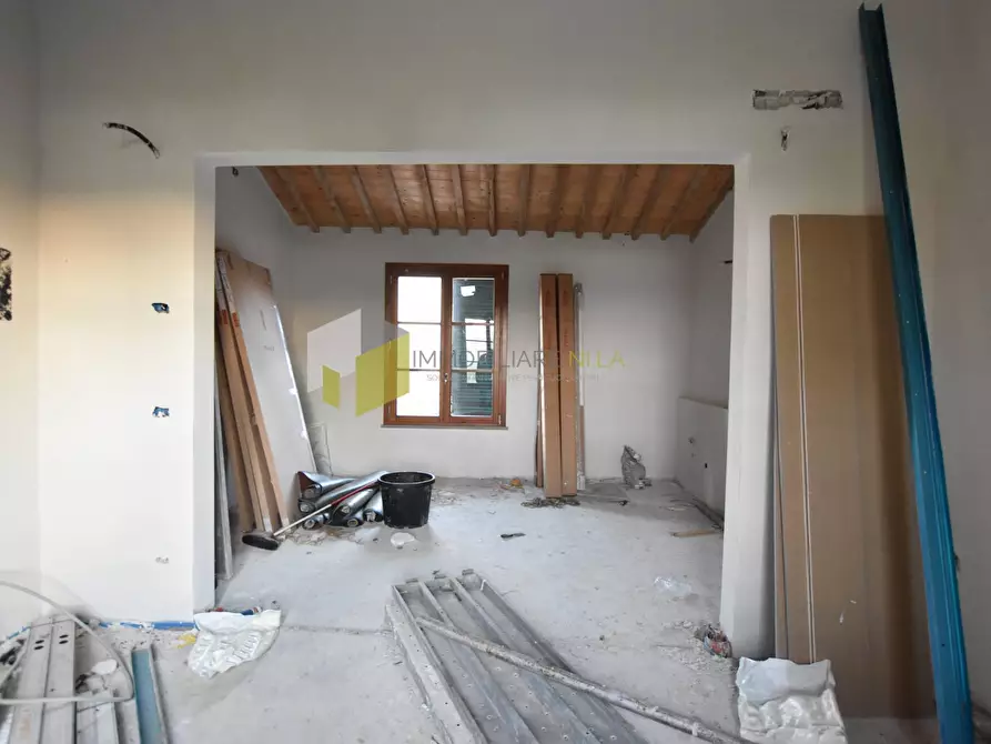 Immagine 9 di Appartamento in vendita  a Pisa