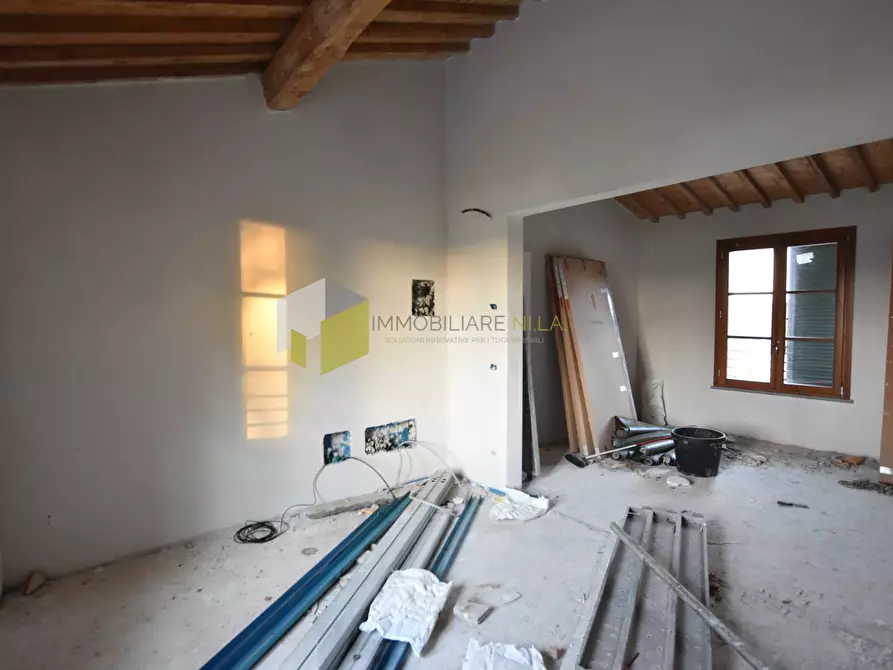 Immagine 10 di Appartamento in vendita  a Pisa