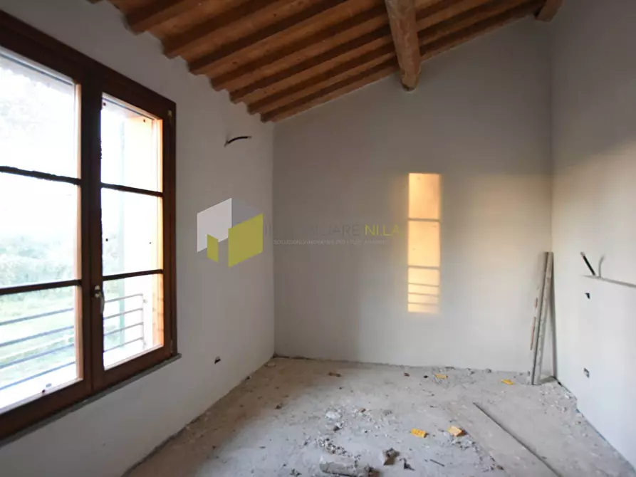 Immagine 12 di Appartamento in vendita  a Pisa