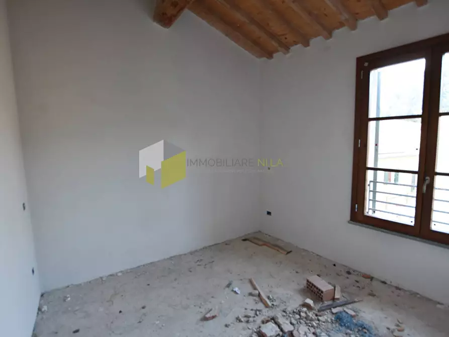 Immagine 17 di Appartamento in vendita  a Pisa