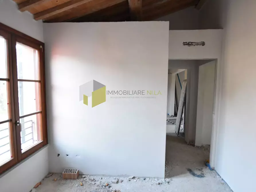 Immagine 19 di Appartamento in vendita  a Pisa